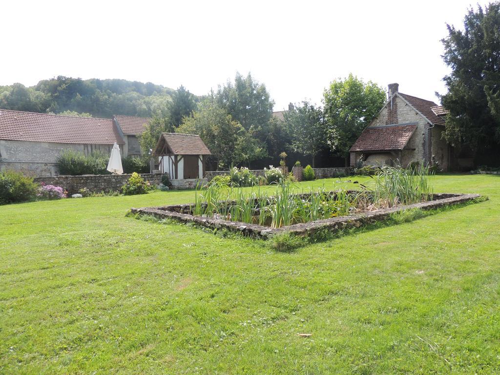 Maison In Normandie Saint-Pierre-la-Garenne Exteriér fotografie